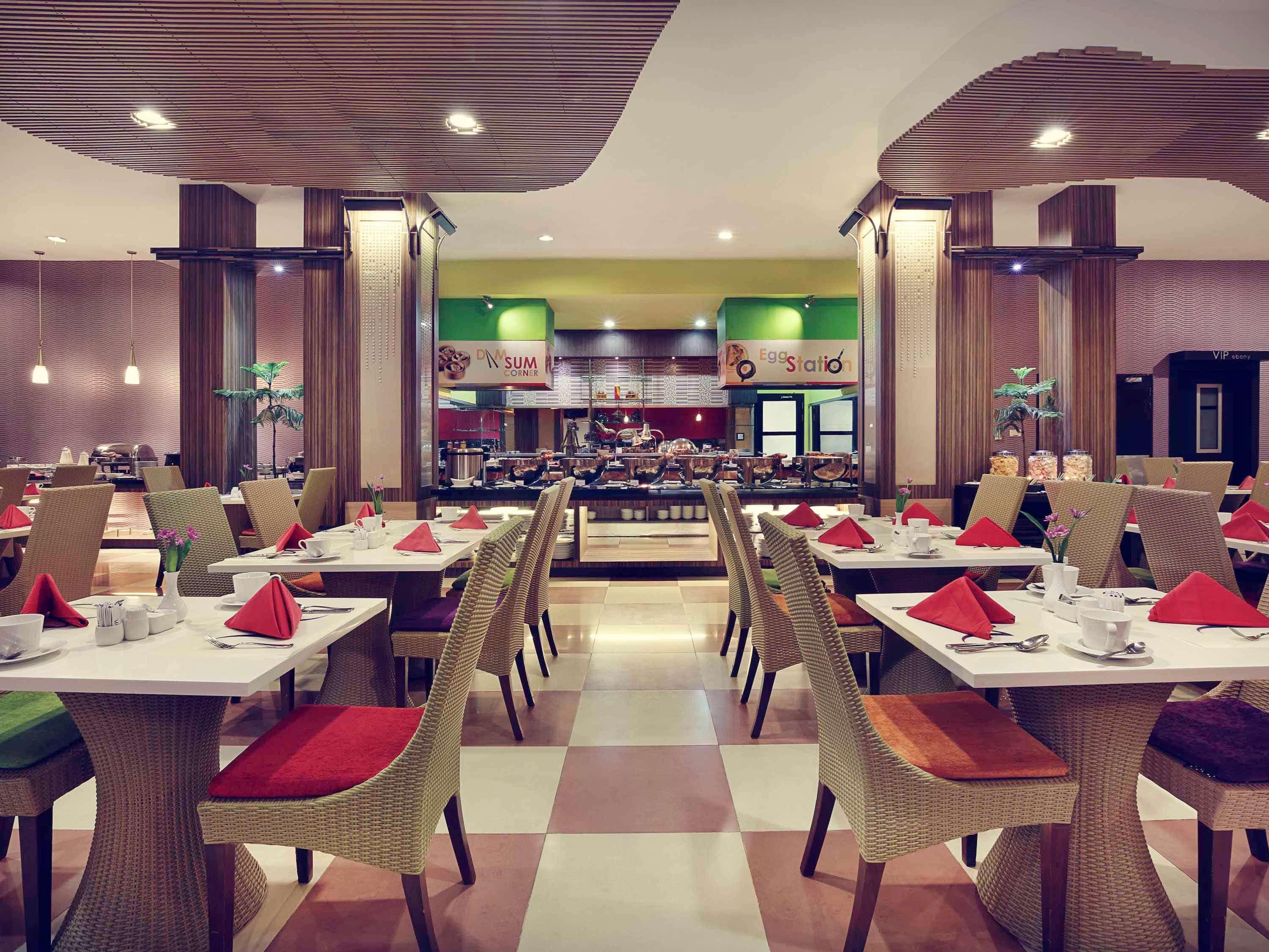 Mercure Pontianak City Center Екстериор снимка